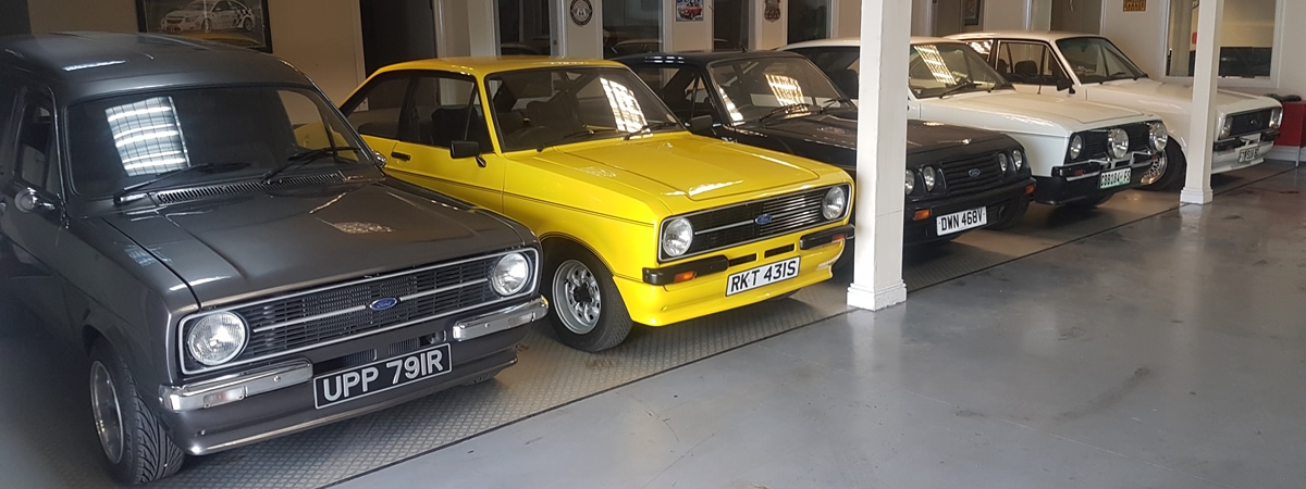 Car Cave Scotland - Used Ford Escorts, Bonnyrigg, Midlothian